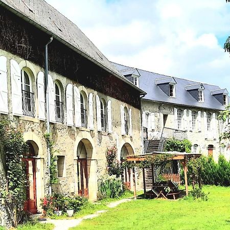 Domaine Lou Castet Bed & Breakfast Tuzaguet Bagian luar foto